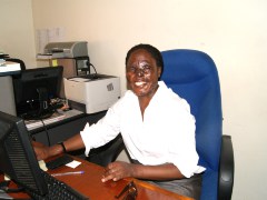 [image for culture spotlight Hanifa working for acid survivors.JPG]